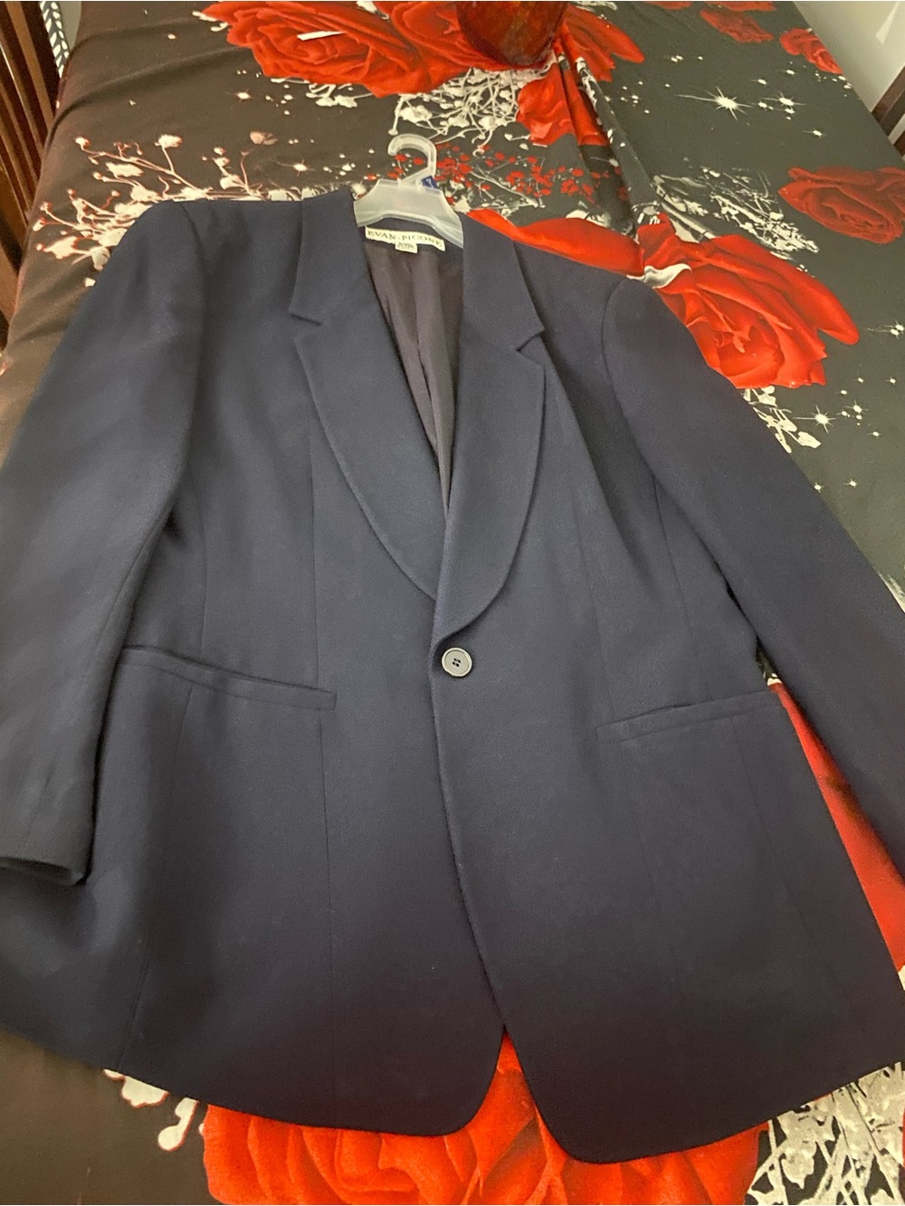 Classic Navy Single-Button Men's Blazer